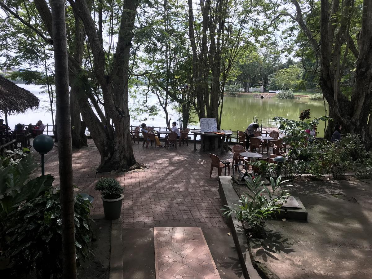 Seasons Hotel Kurunegala Dış mekan fotoğraf