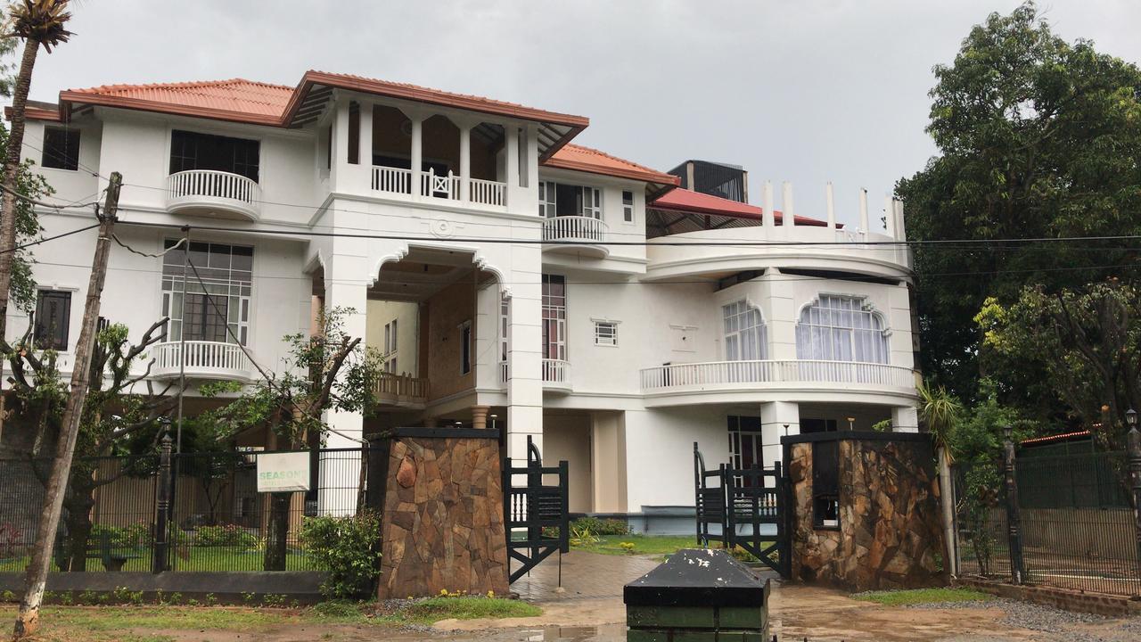 Seasons Hotel Kurunegala Dış mekan fotoğraf